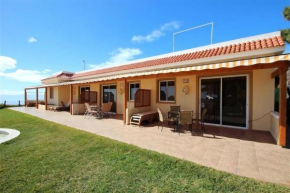 Moderne Ferienwohnung Colibri mit Terrasse
